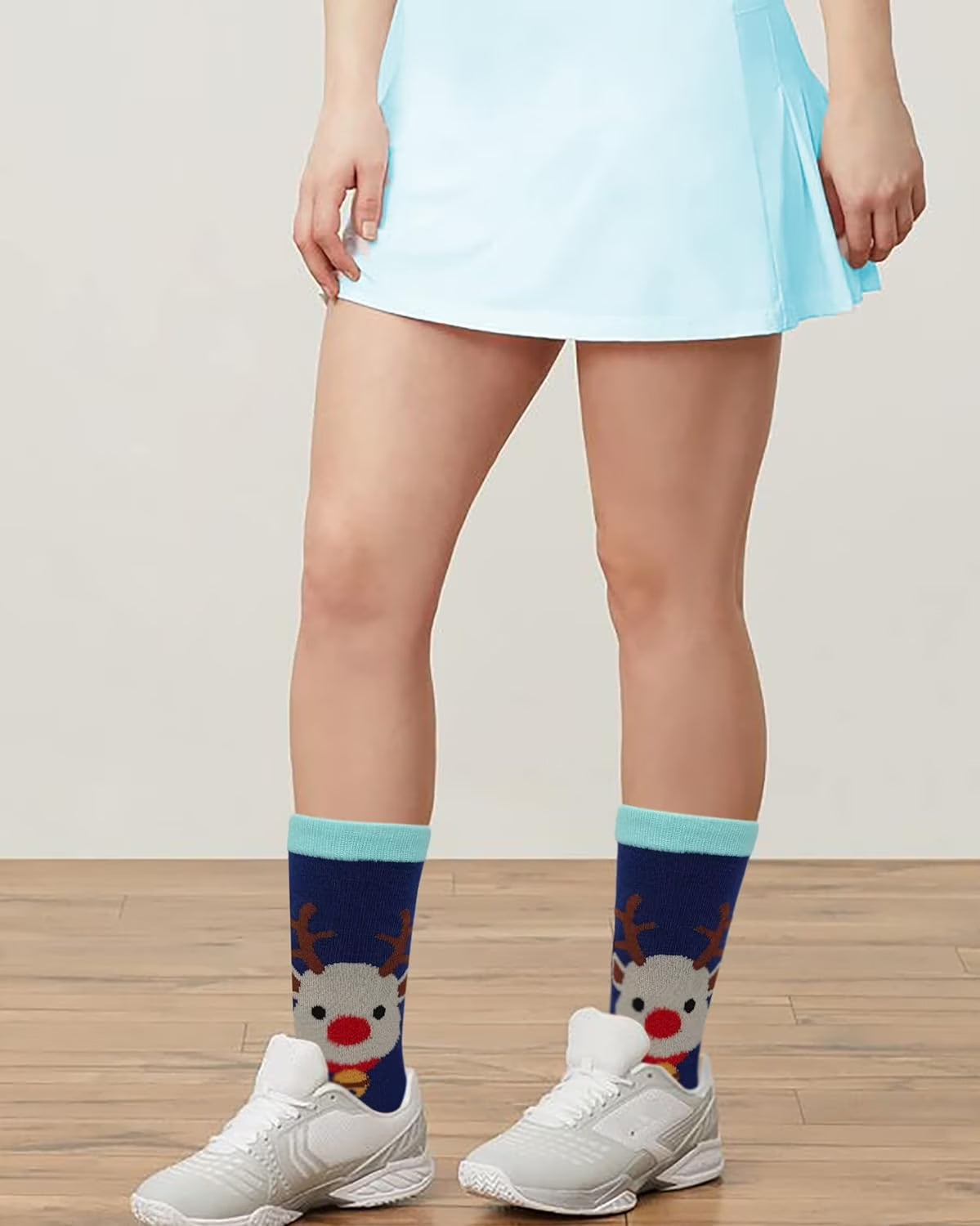 6 Pairs Women Christmas Holidays Novelty Design Crew Socks 9-11